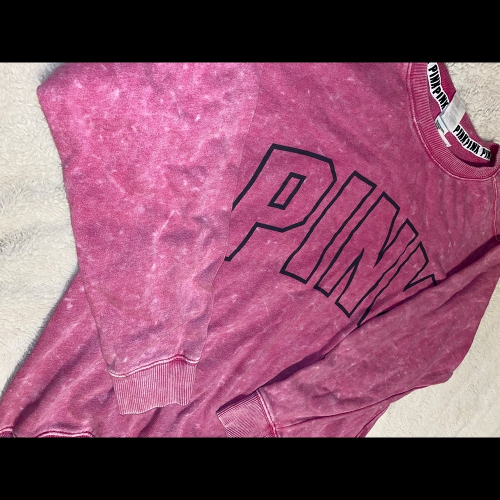 Adorable PINK sweatshirt !!💗